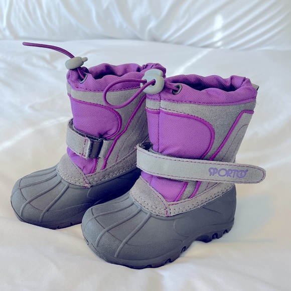 Toddler Snow Boots sz 5T - Picture 1 of 6